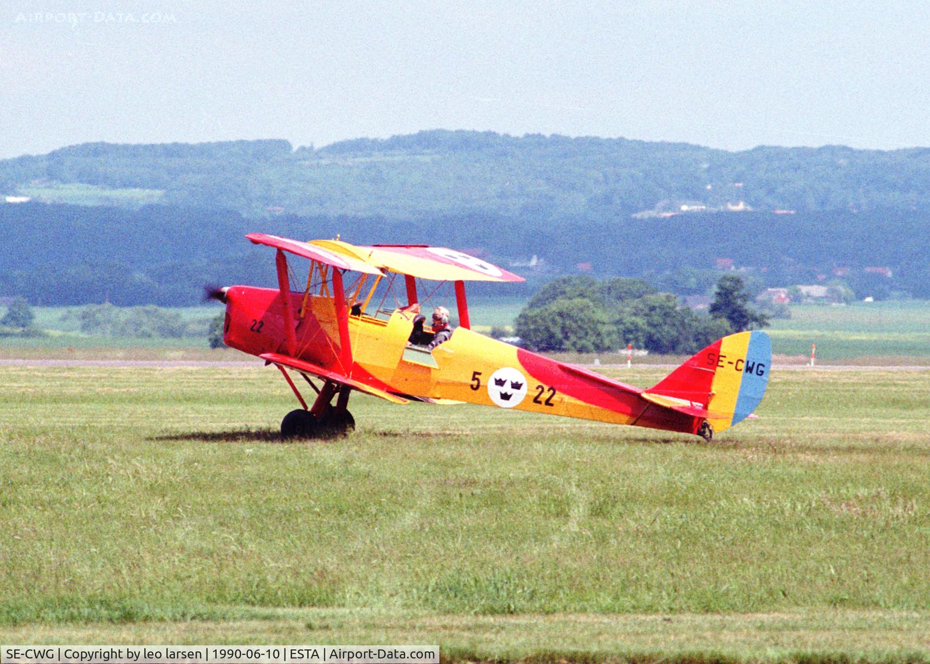 SE-CWG, 1935 De Havilland DH-82A Tiger Moth II C/N 3364, Ængelholm 10.6.1990