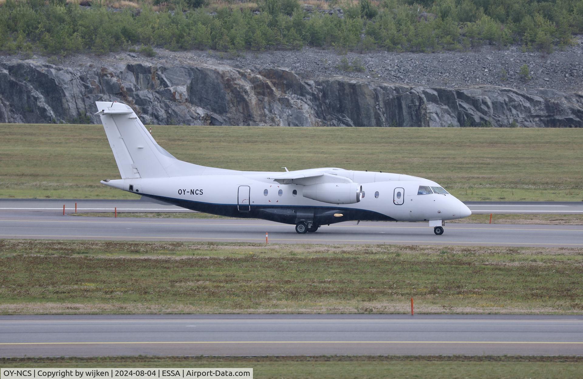 OY-NCS, 1996 Dornier 328-110 C/N 3070, Rwy 19L