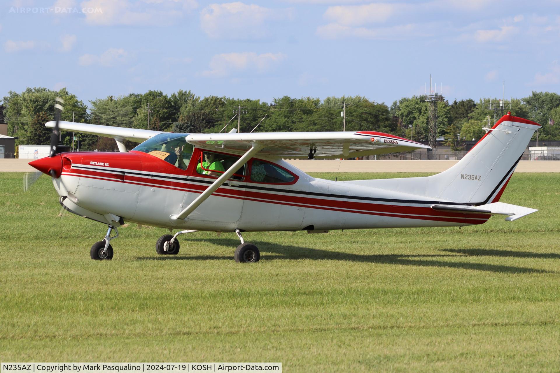 N235AZ, 1980 Cessna R182 Skylane RG C/N R18201658, Cessna R182