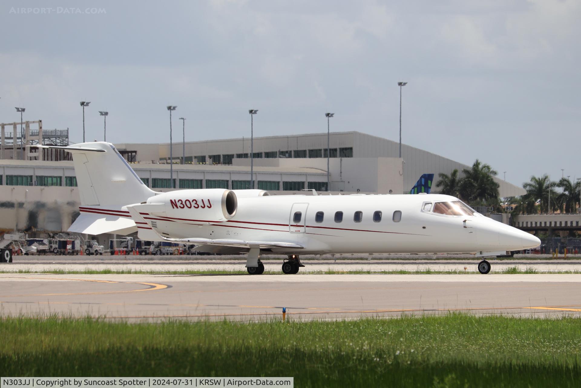 N303JJ, 2006 Learjet 60 C/N 309, Learjet 303JJ taxis at Southwest Florida International Airport prior to flight to Centennial Airport