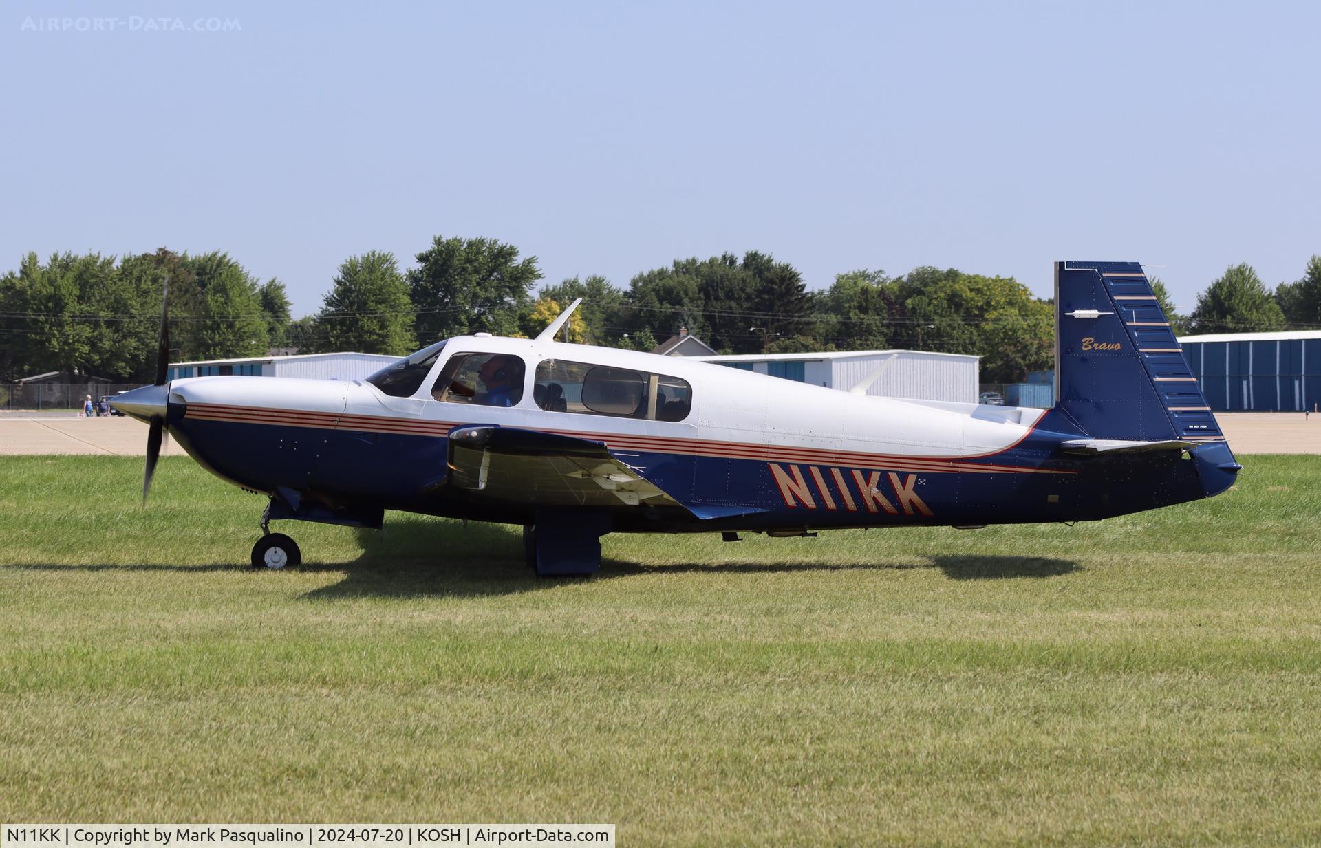 N11KK, 1992 Mooney M20M Bravo C/N 27-0122, Mooney M20K