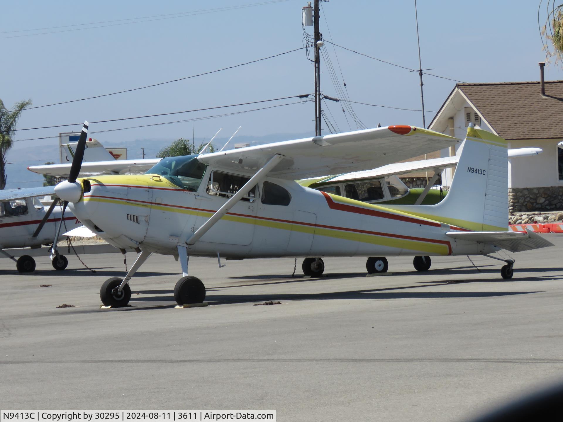 N9413C, 1955 Cessna 180 C/N 31811, Parked