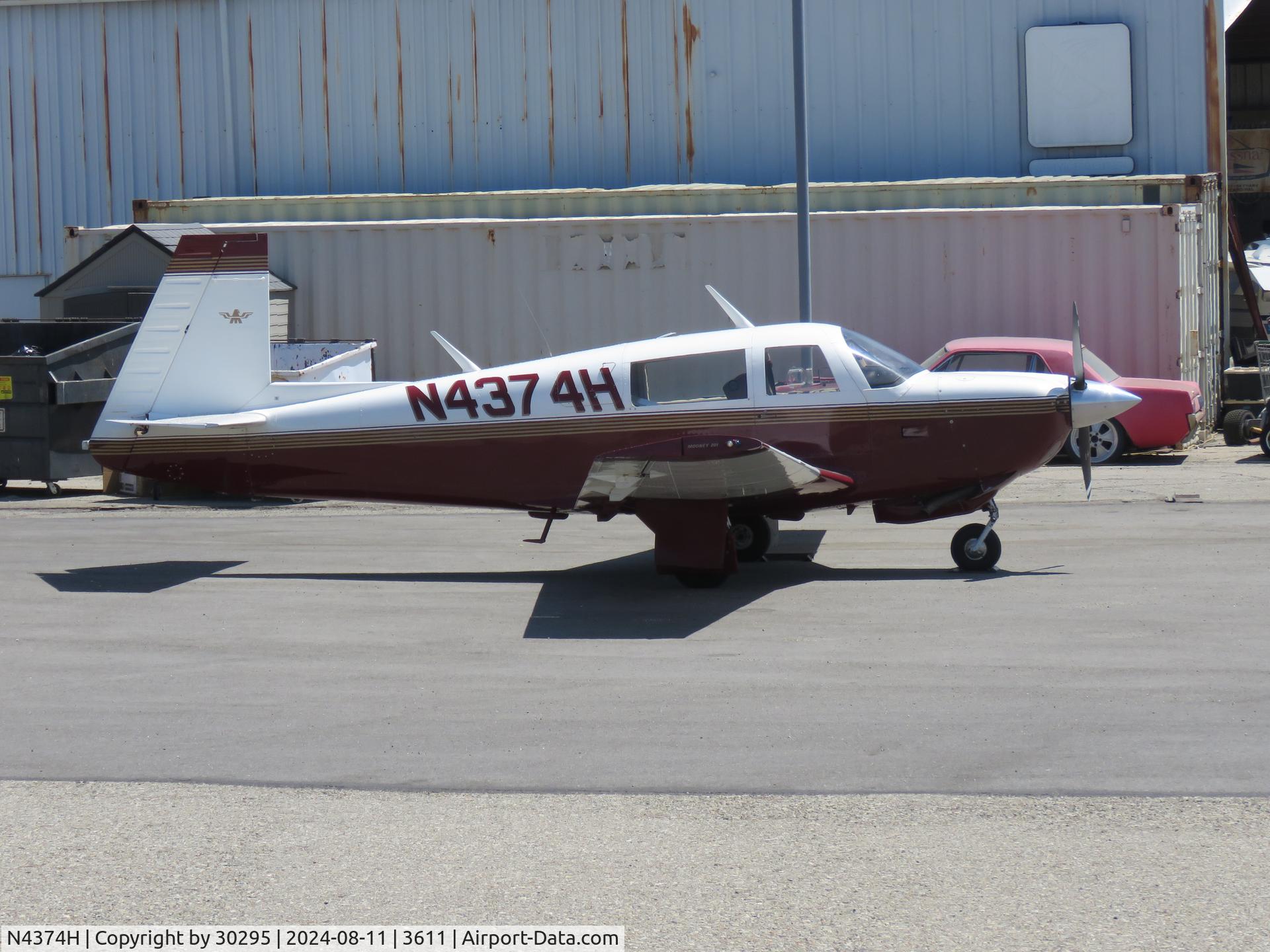 N4374H, 1978 Mooney M20J 201 C/N 24-0721, Parked