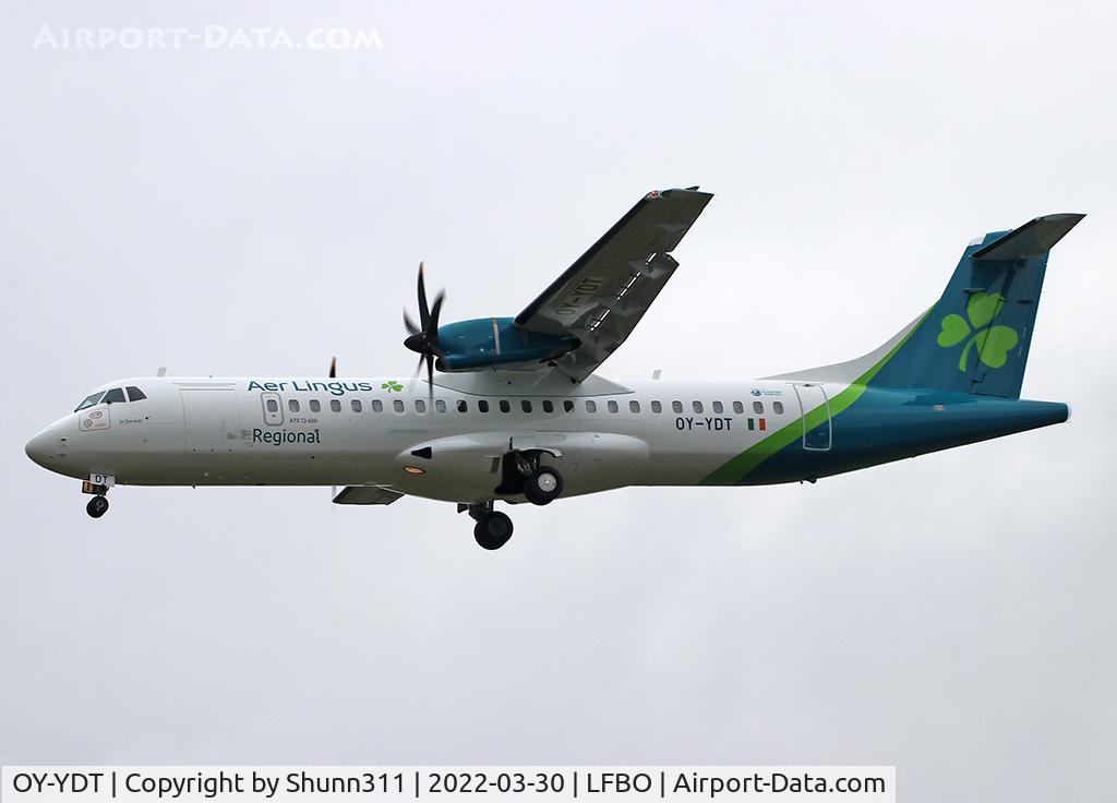 OY-YDT, 2016 ATR 72-212A C/N 1326, Passing above rwy 32L...