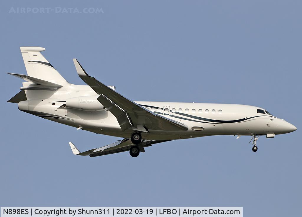 N898ES, 2007 Dassault Falcon 7X C/N 015, Landing rwy 14R
