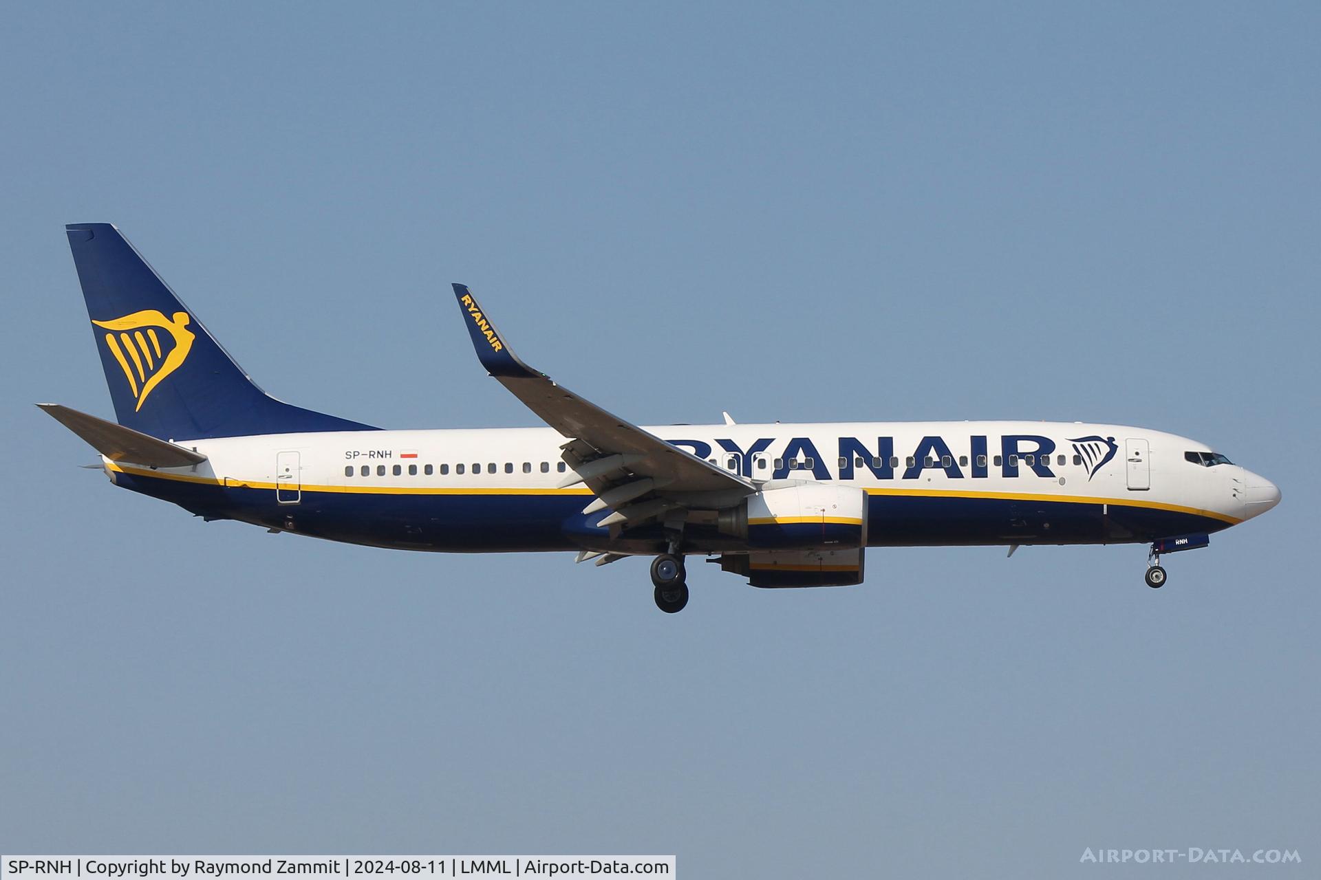 SP-RNH, Boeing 737-8AS(WL) C/N 40307, B737-800 SP-RNH Ryanair Sun
