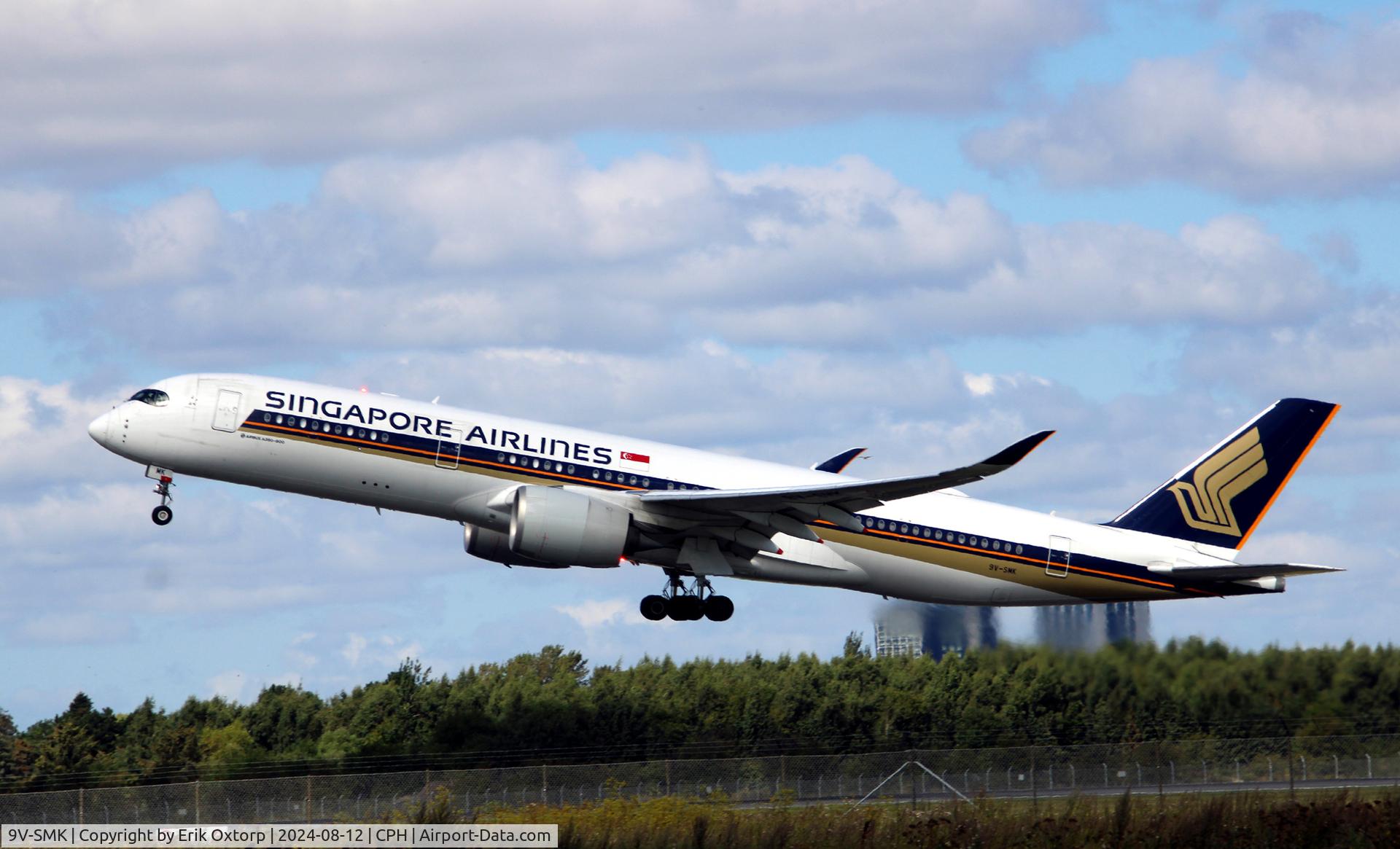 9V-SMK, 2016 Airbus A350-941 C/N 084, 9V-SMK taking off rw 22R