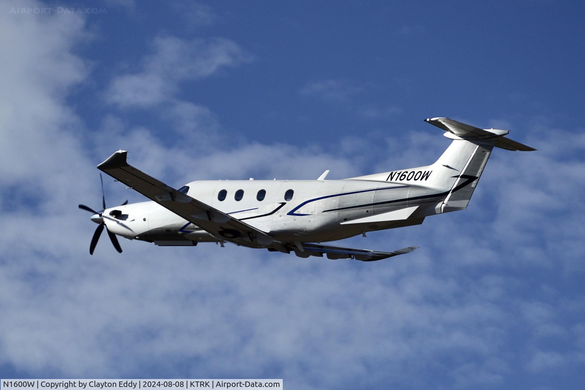 N1600W, 2018 Pilatus Aircraft LTD PC-12/47E C/N 1812, Truckee Tahoe airport in California 2024.