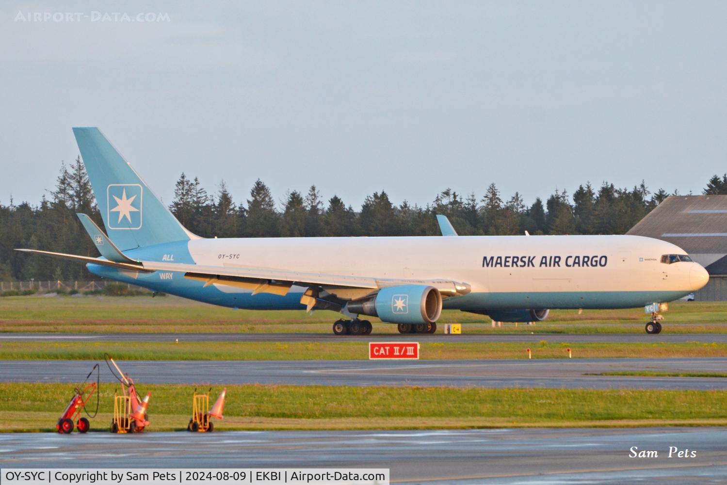 OY-SYC, 1991 Boeing 767-3P6 C/N 25269, At Billund Airport.