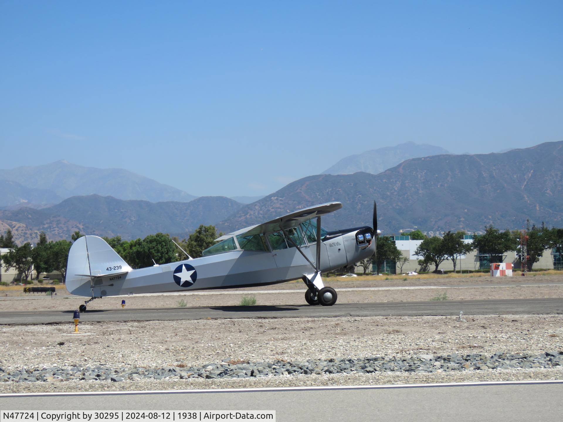N47724, 1943 Taylorcraft DCO-65 C/N L4814, Taxiing