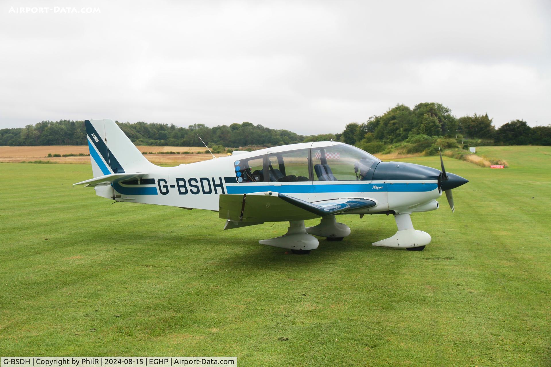G-BSDH, 1990 Robin DR-400-180 Regent Regent C/N 1980, G-BSDH 1990 Pierre Robin DR400-180 Regent Popham 15.08.24 - Copy