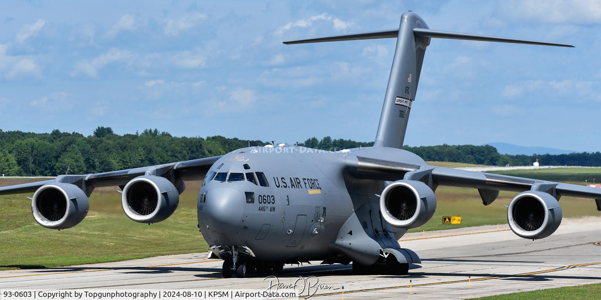 93-0603, McDonnell Douglas C-17A Globemaster III C/N F-22/P-19, RHINO92 taxiing up to RW34