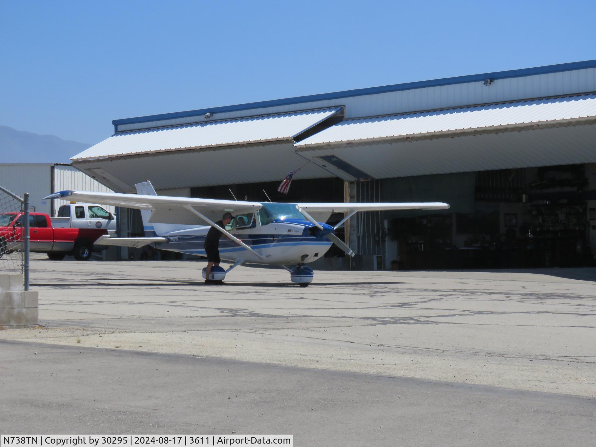 N738TN, 1978 Cessna 172N C/N 17270226, Getting ready to go flying