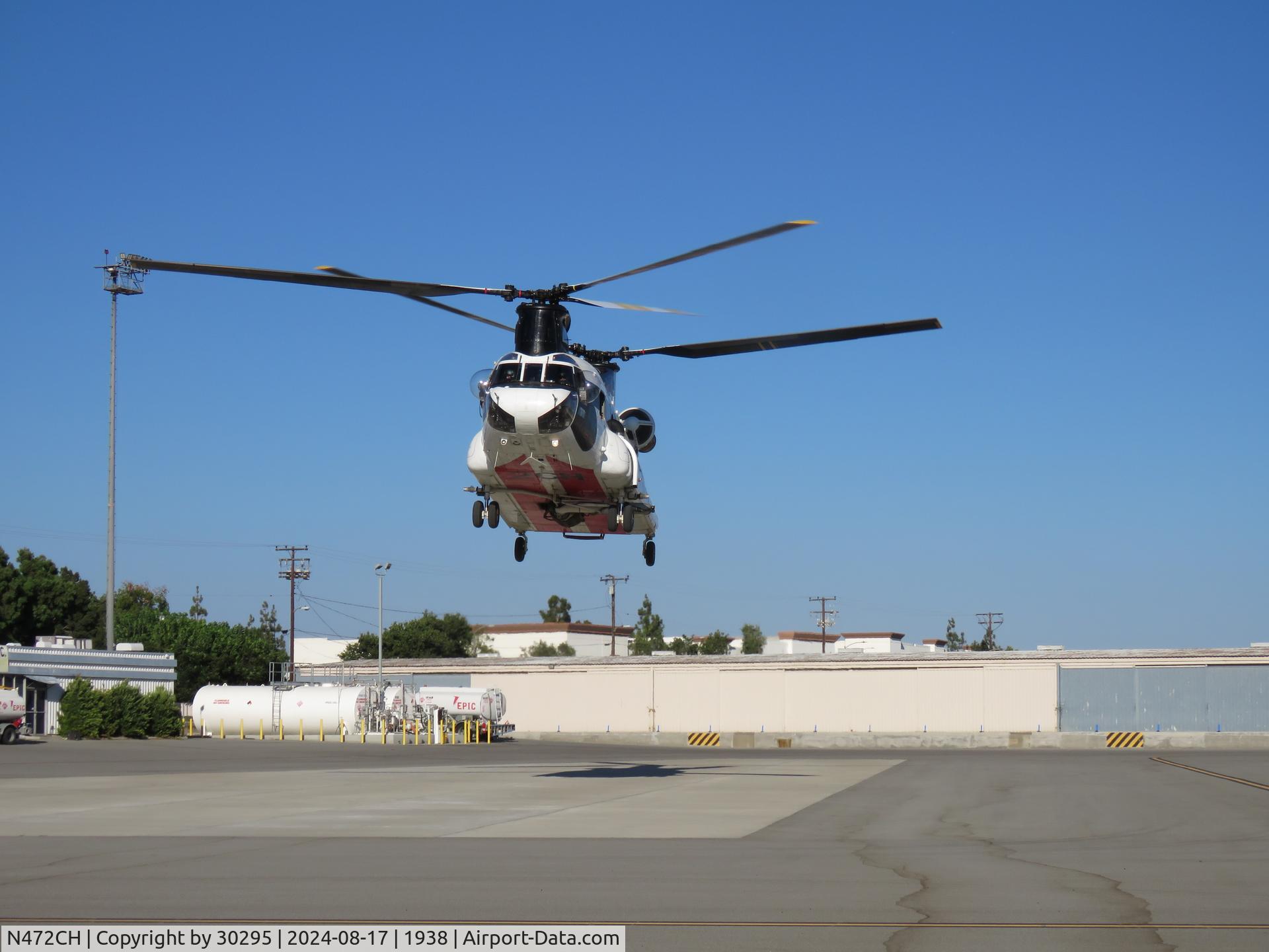 N472CH, 1990 Columbia Helicopters/Boeing Vertol CH-47D C/N 89-0138 (B-503/M.3292), Straight up