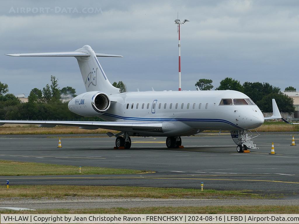 VH-LAW, 2008 Bombardier BD-700-1A10 Global Express XRS C/N 9299, Victoria (YYJ)	Bordeaux (BOD)	(VHLAW)