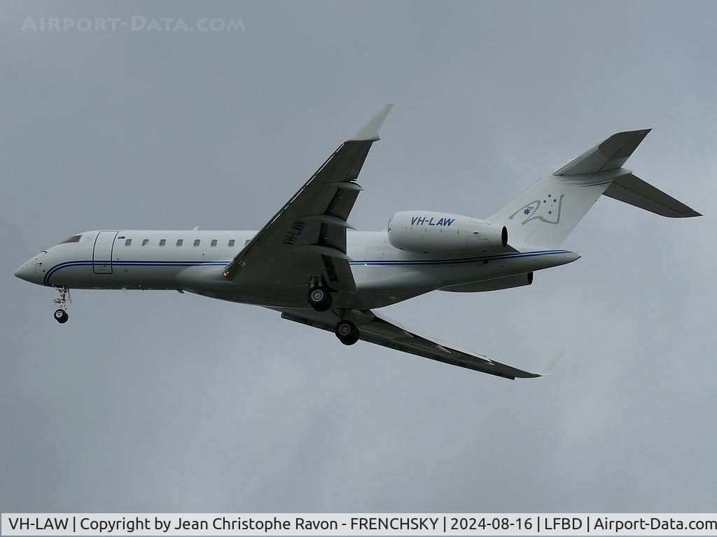 VH-LAW, 2008 Bombardier BD-700-1A10 Global Express XRS C/N 9299, Victoria (YYJ)	Bordeaux (BOD)	(VHLAW)