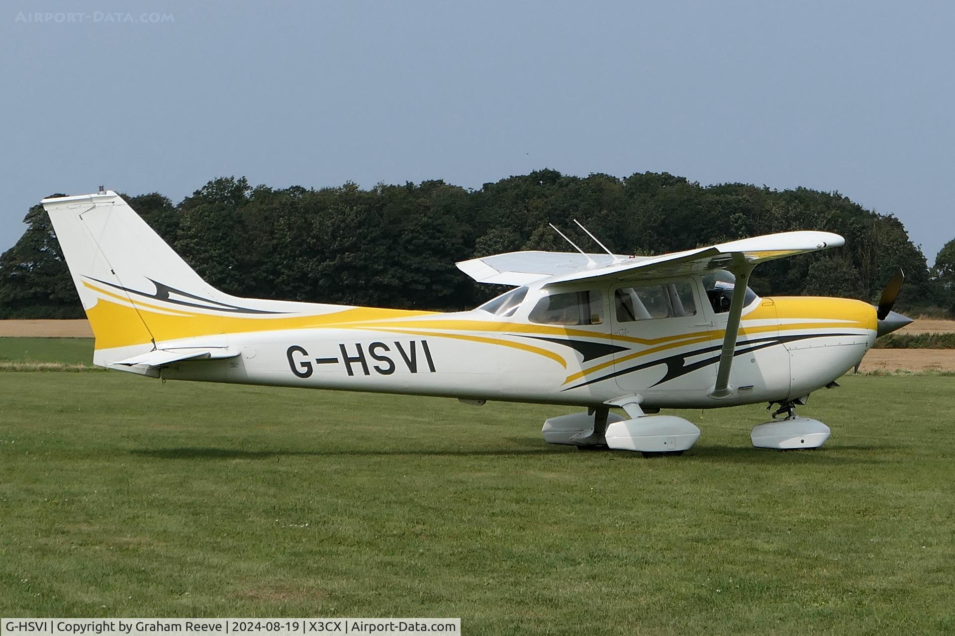 G-HSVI, 1974 Reims FR172F Reims Rocket C/N 0487, Parked at Northrepps.