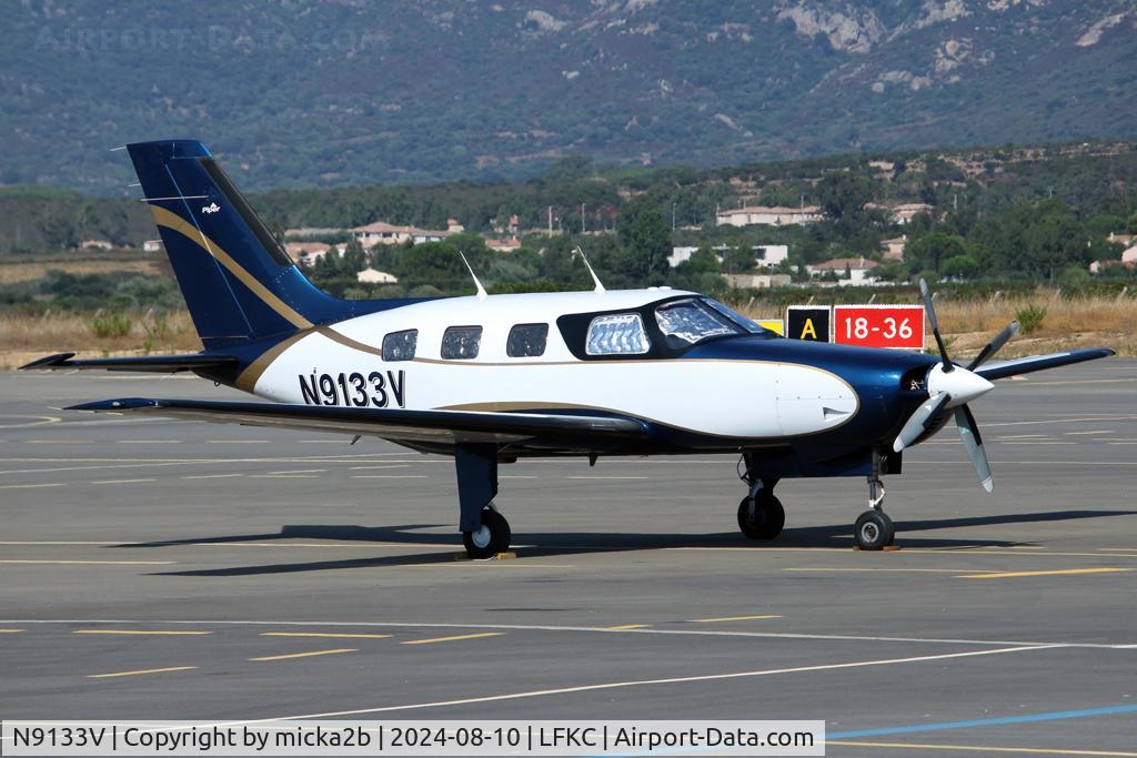 N9133V, 1988 Piper PA-46-310P Malibu C/N 4608112, Parked