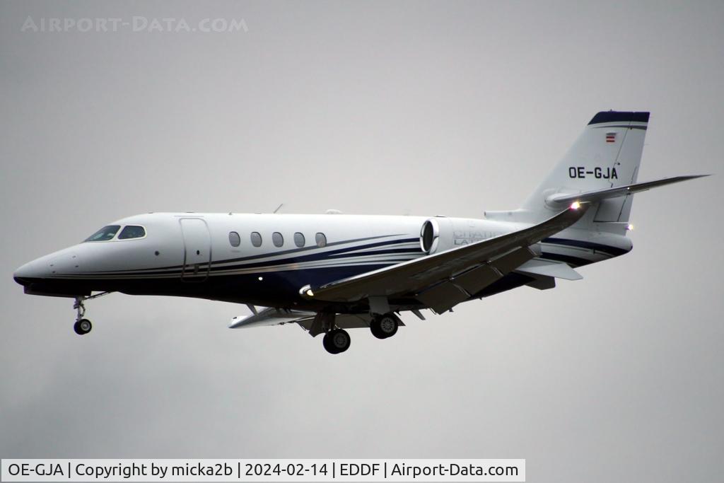 OE-GJA, 2017 Cessna 680A Citation Latitude C/N 680A-0048, Landing