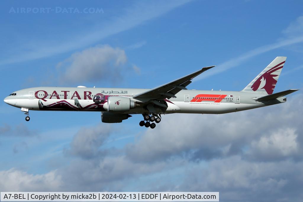 A7-BEL, 2017 Boeing 777-300/ER C/N 64063, Landing