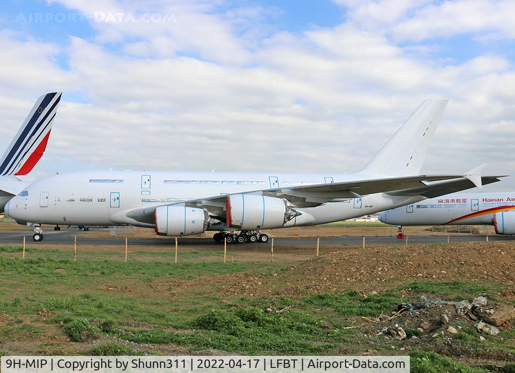 9H-MIP, 2006 Airbus A380-841 C/N 006, Stored in all white c/s without titles...