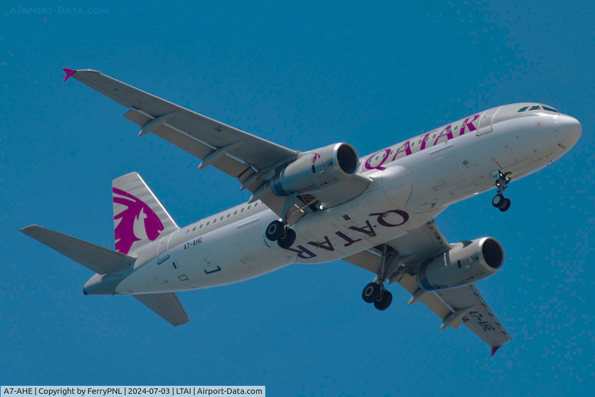 A7-AHE, 2010 Airbus A320-232 C/N 4479, Qatar A320 landing in AYT