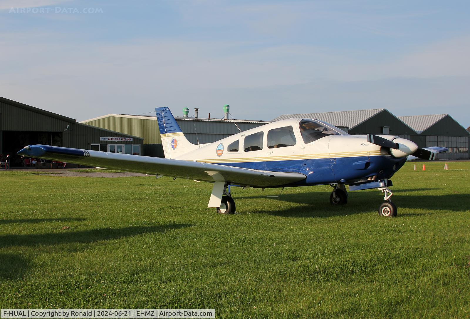 F-HUAL, 2007 Piper PA-28R-201 Cherokee Arrow III C/N 2844134, at ehmz