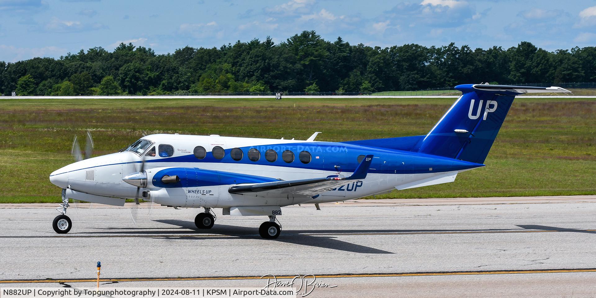 N882UP, 2017 Beechcraft B300 C/N FL-1086, Wheels Up Airline