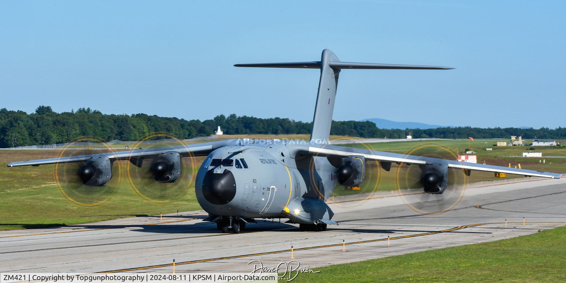 ZM421, 2022 Airbus A400M-180 Atlas C.1 C/N 056, ASCOT4216 taxiing up to RW34