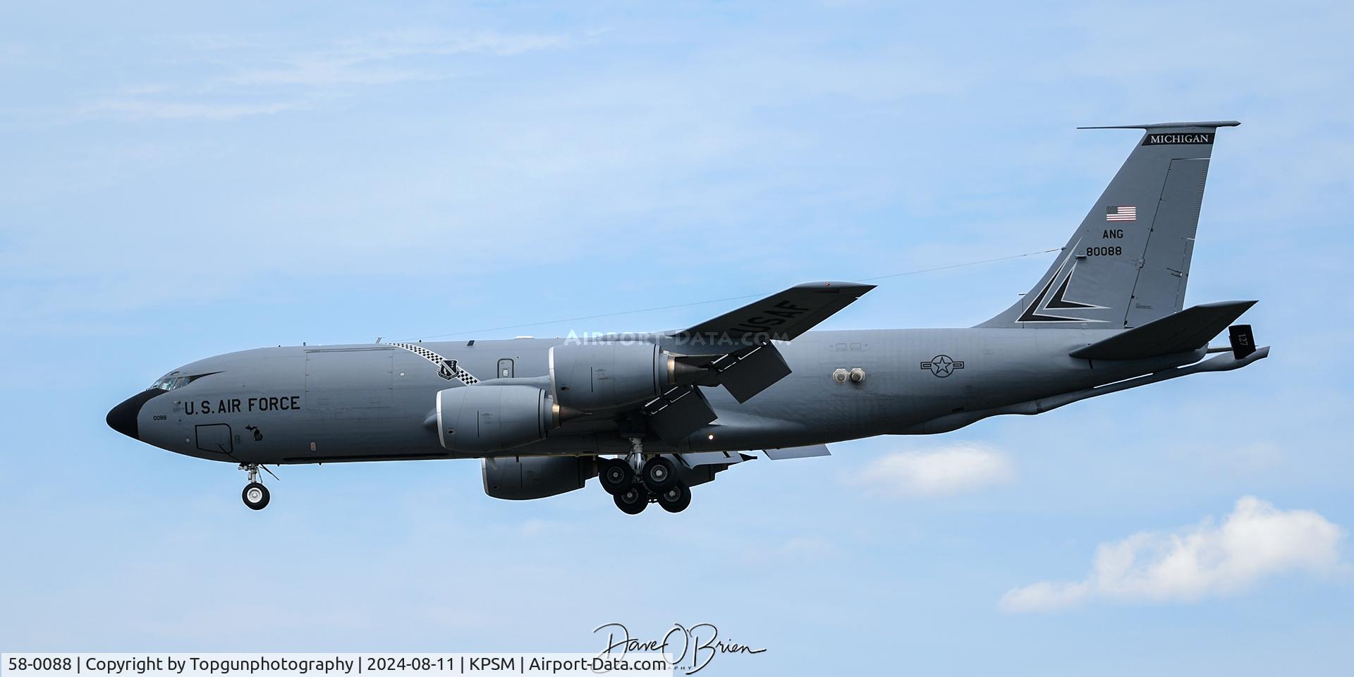 58-0088, 1958 Boeing KC-135T Stratotanker C/N 17833, WIDE42 returns from CAP duty