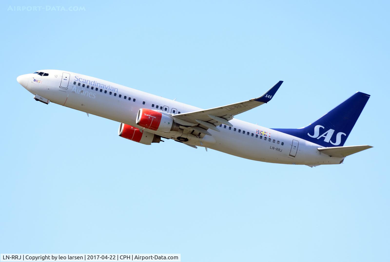 LN-RRJ, 2009 Boeing 737-883 C/N 34547, Copenhagen 22.4.2017