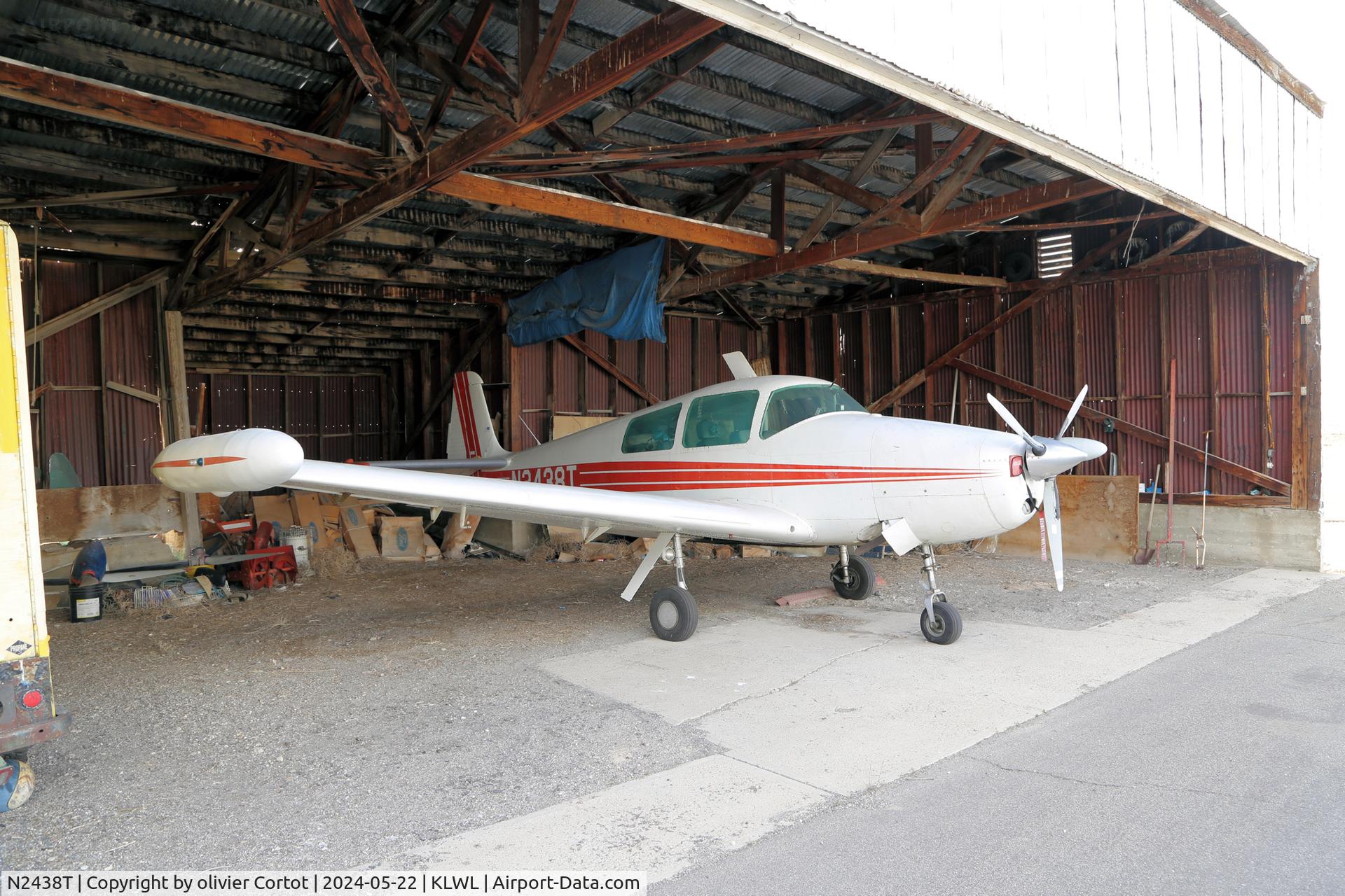 N2438T, 1962 Navion Rangemaster G C/N NAV-4-2438, may 2024