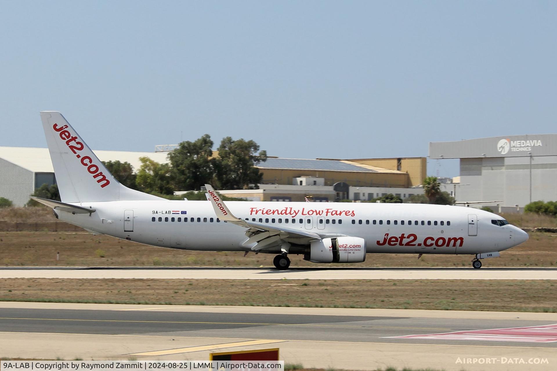 9A-LAB, 2001 Boeing 737-8K5 C/N 30882, B737-800 9A-LAB Jet2Com