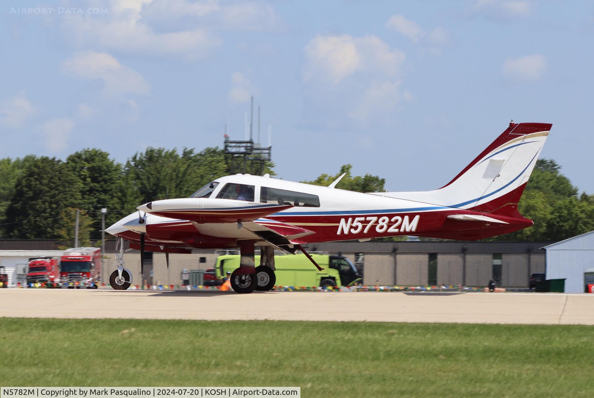 N5782M, 1969 Cessna 310P C/N 310P0082, Cessna 310P