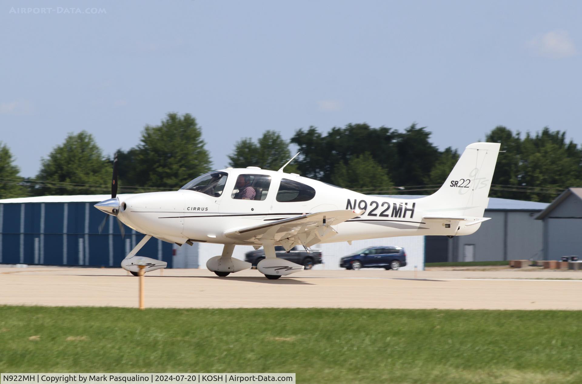 N922MH, 2005 Cirrus SR22 C/N 1281, Cirrus SR22