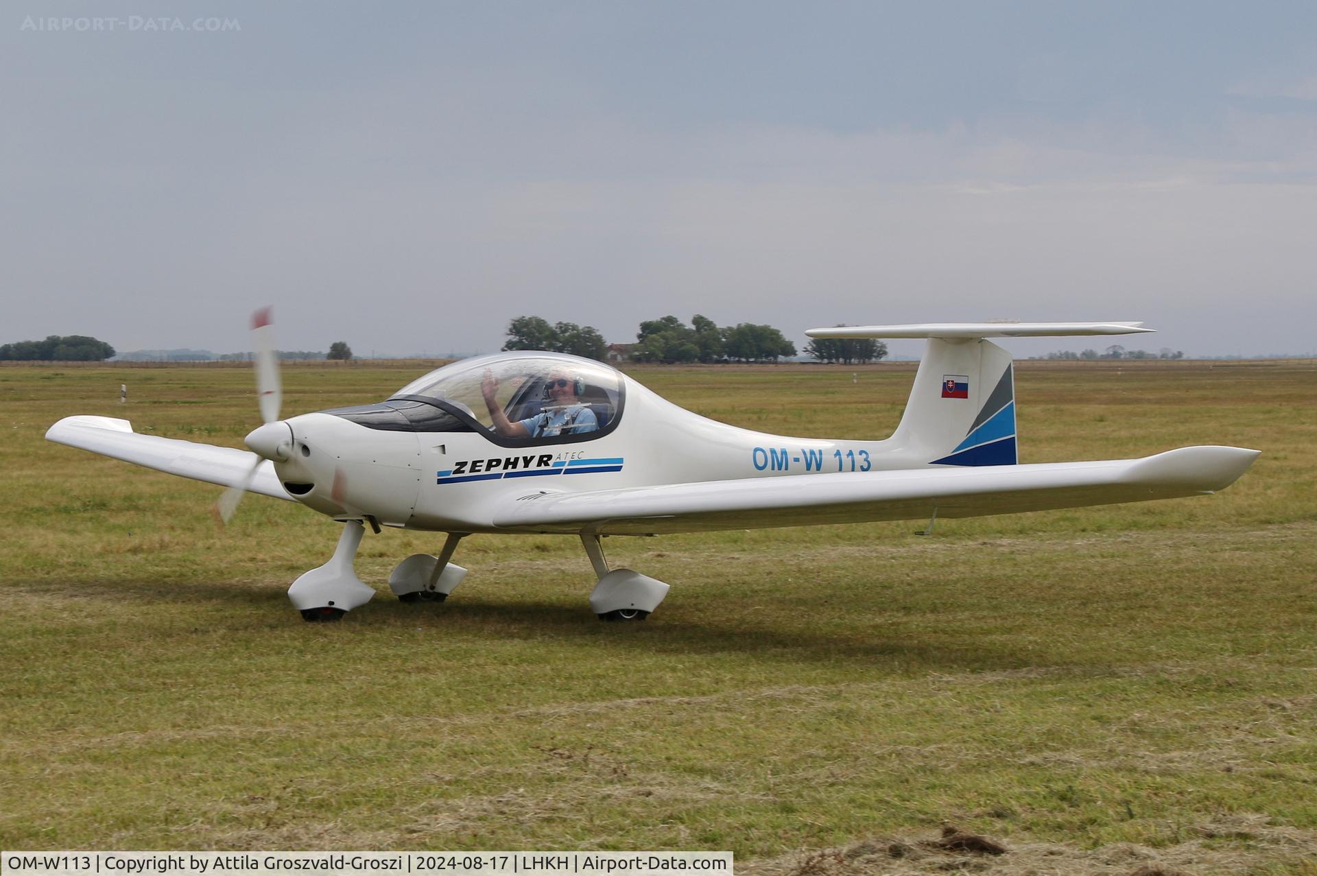 OM-W113, 2001 ATEC 122 Zephyr 2000 C/N Z-020697, LHKH - Kiskunfélegyháza Airport, Hungary