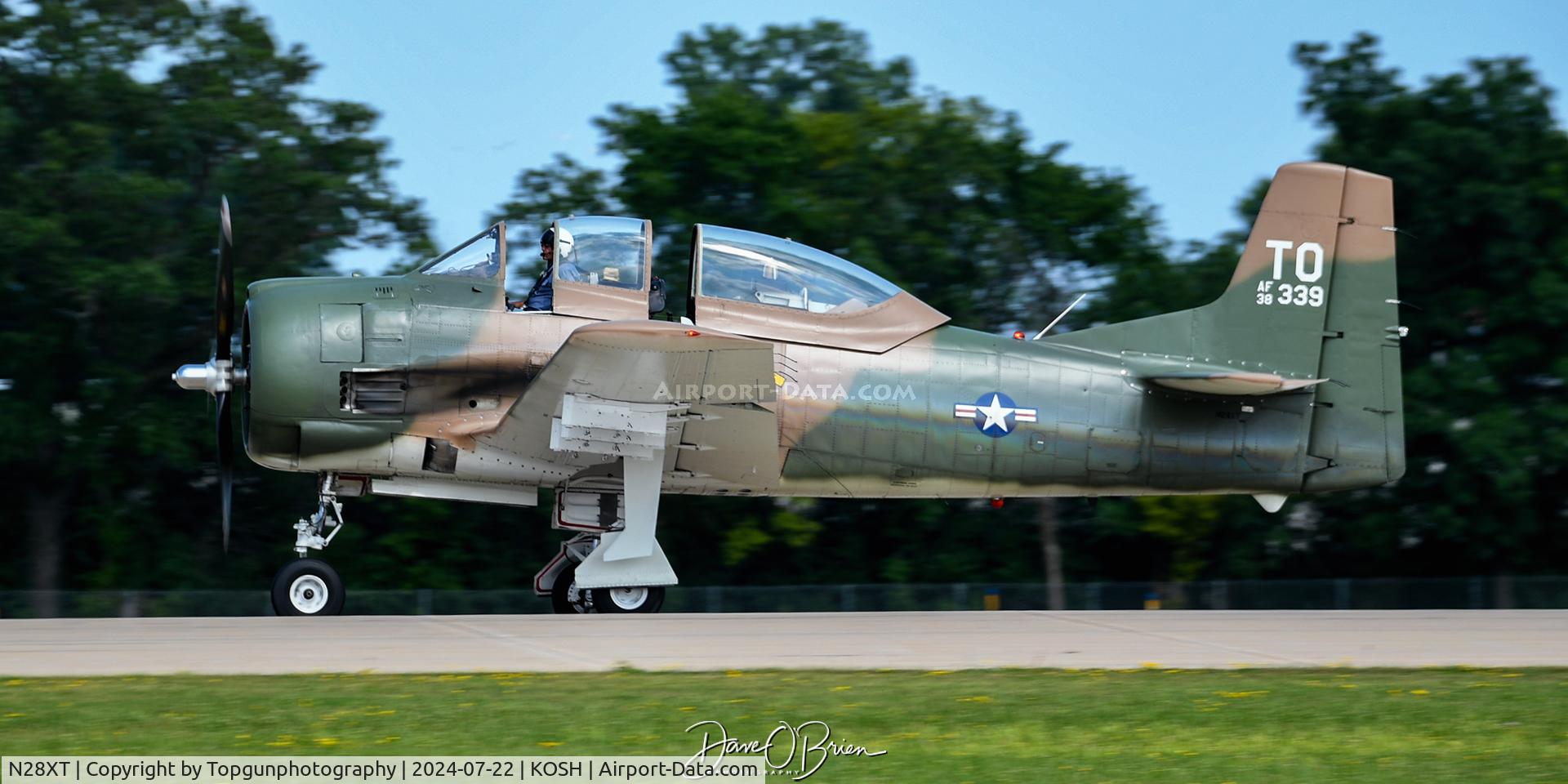 N28XT, 1958 North American T-28B Trojan C/N 200-410 (138339), Oshkosh 24