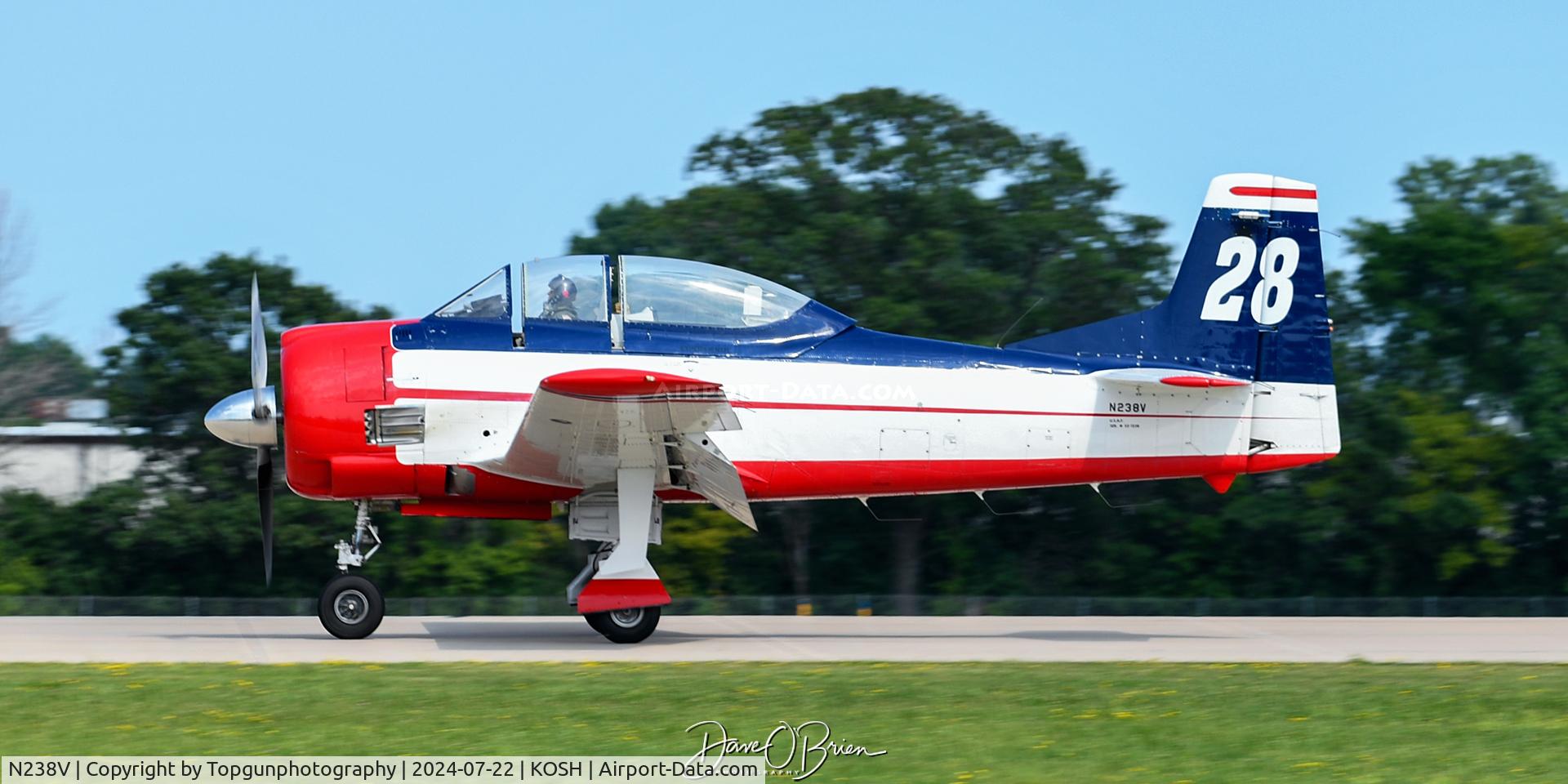 N238V, 1952 North American T-28B Trojan C/N 189-53 (52-1238), Oshkosh24