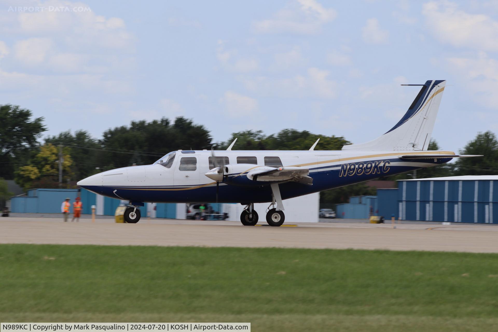 N989KC, Smith Aerostar 600P C/N 61P0287067, Aerostar 600P