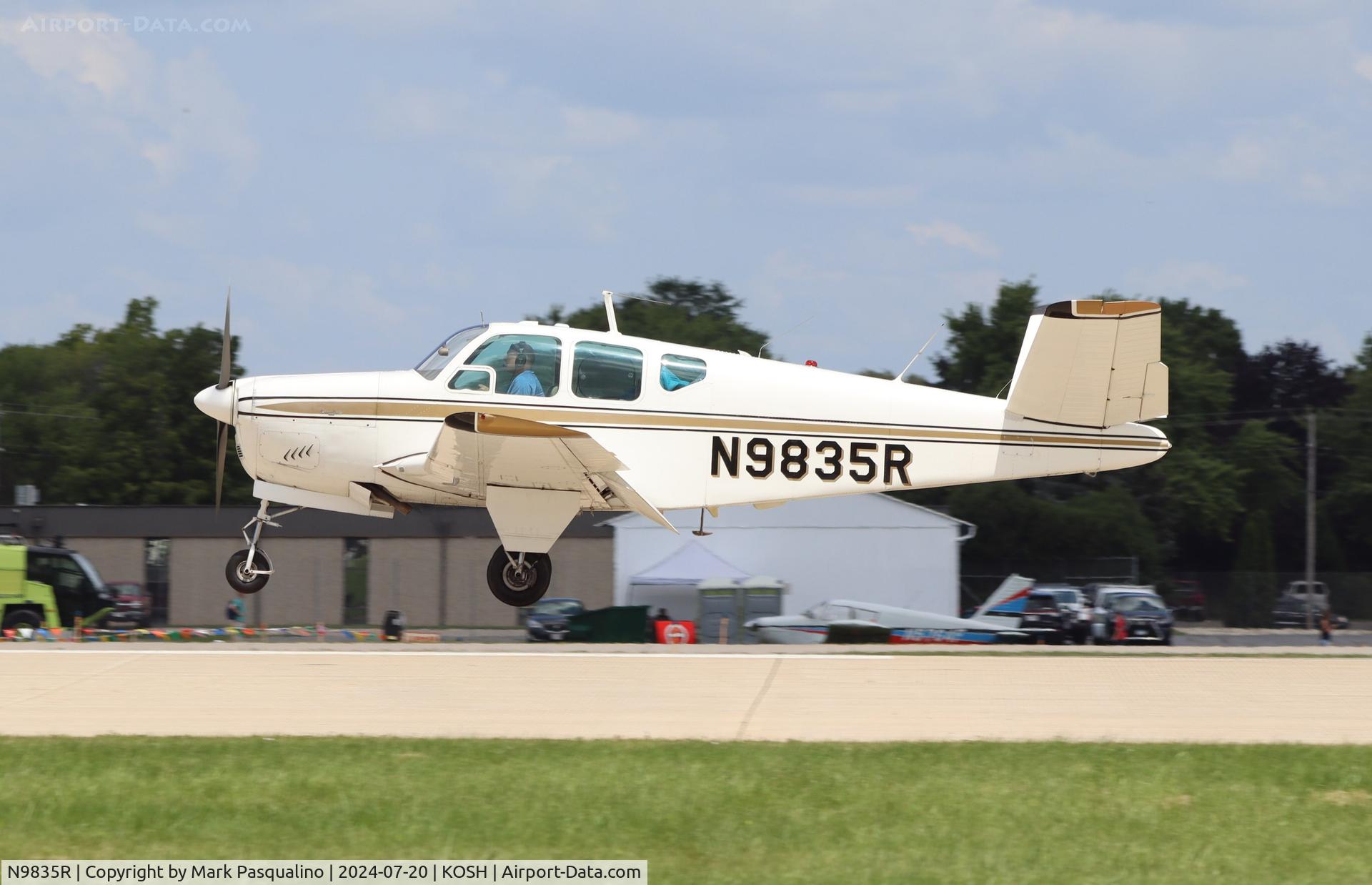 N9835R, 1960 Beech M35 Bonanza C/N D-6359, Beech M35