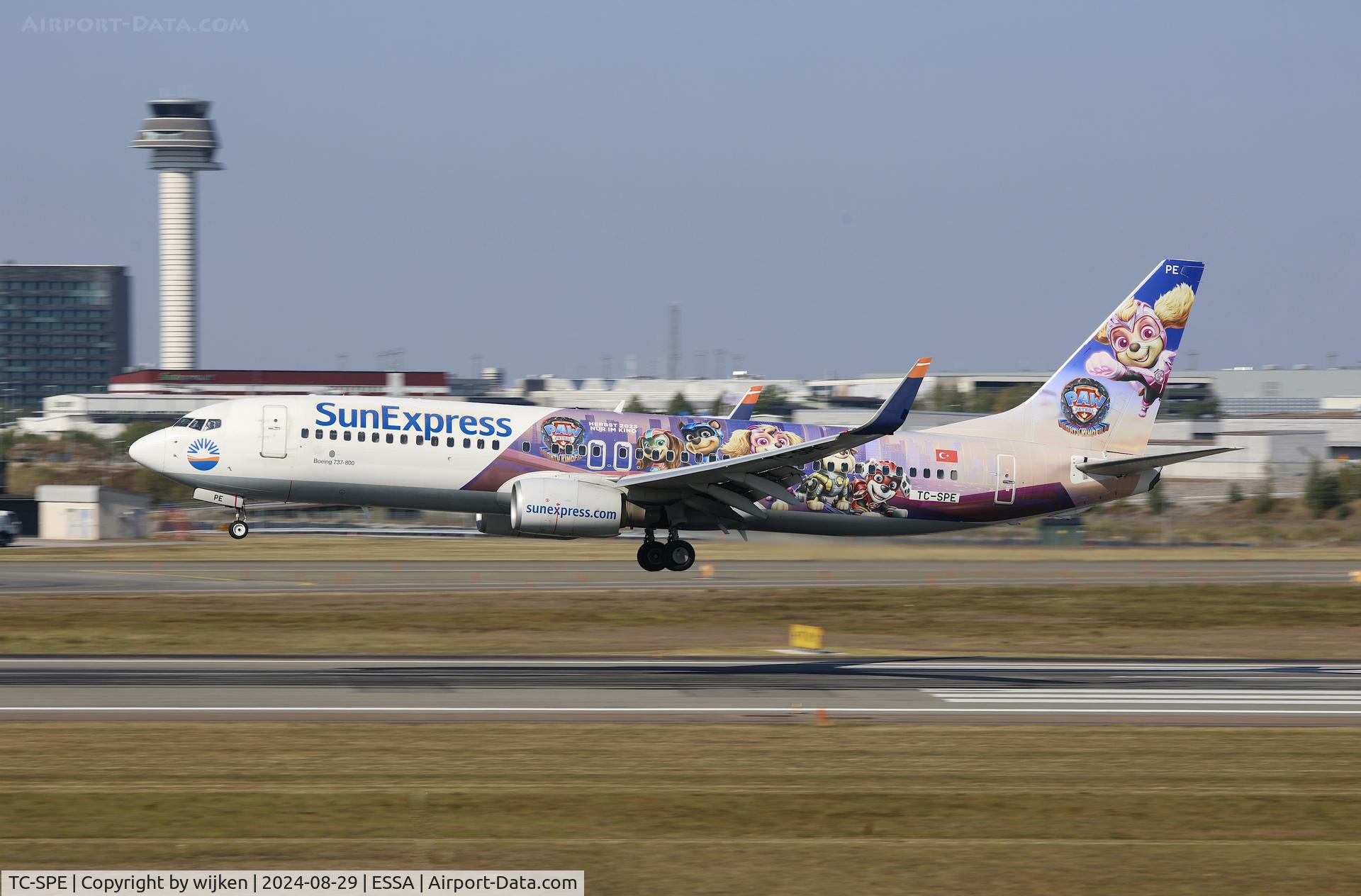 TC-SPE, 2008 Boeing 737-8HC C/N 36530, Rwy 19L