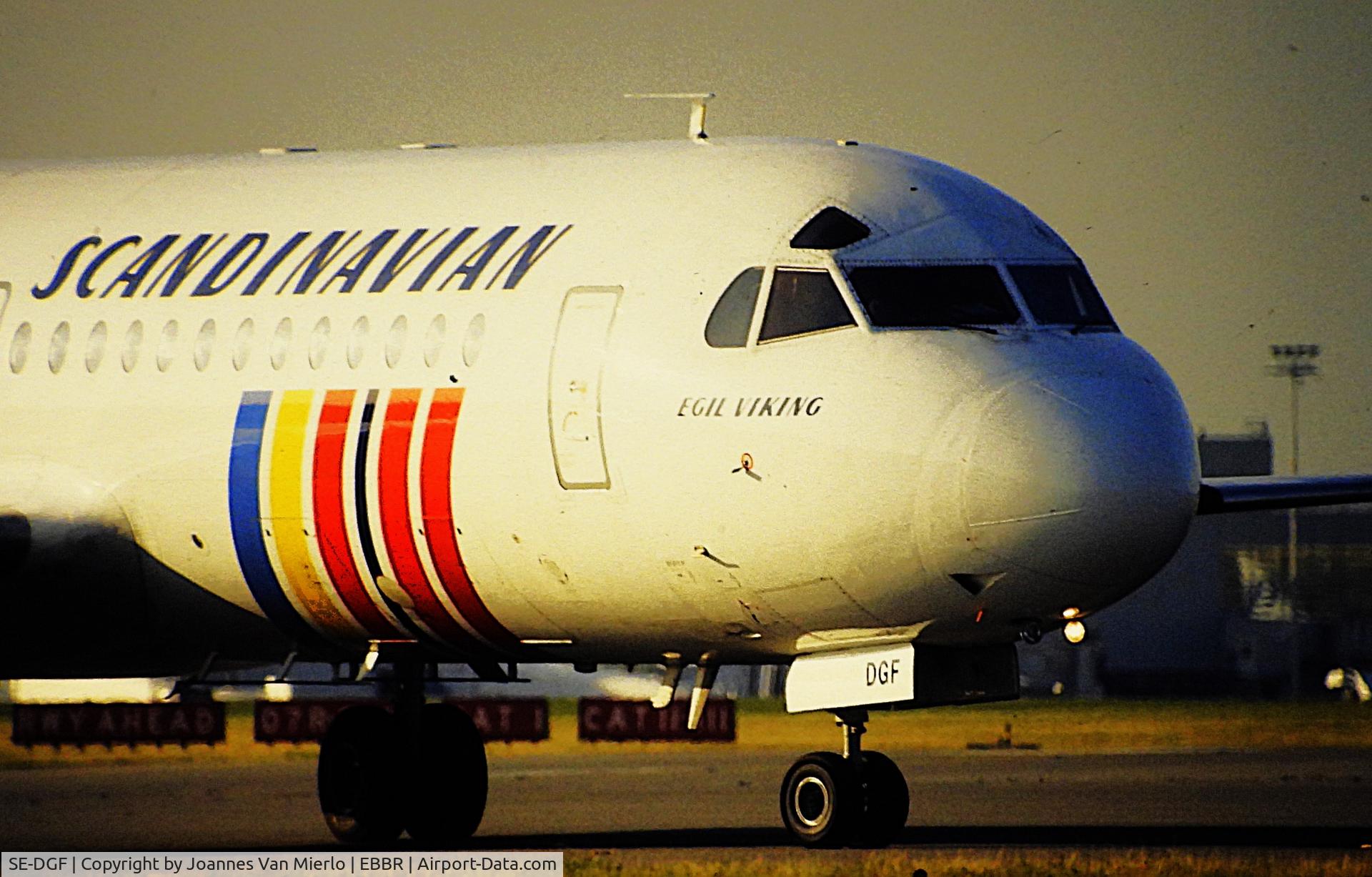 SE-DGF, 1976 Fokker F.28-4000 Fellowship C/N 11115, ex-slide