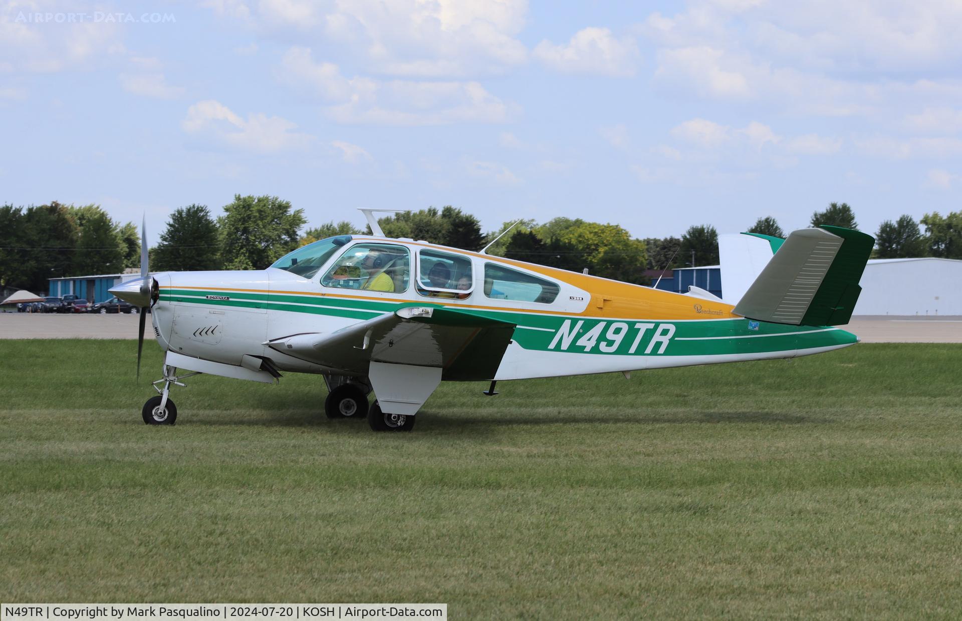 N49TR, 1974 Beech V35B Bonanza C/N D-9628, Beech V35B