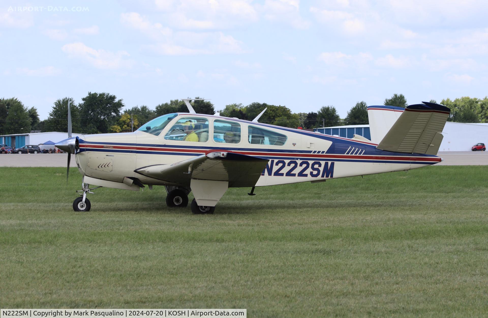 N222SM, 1976 Beech V35B Bonanza C/N D-9958, Beech V35B