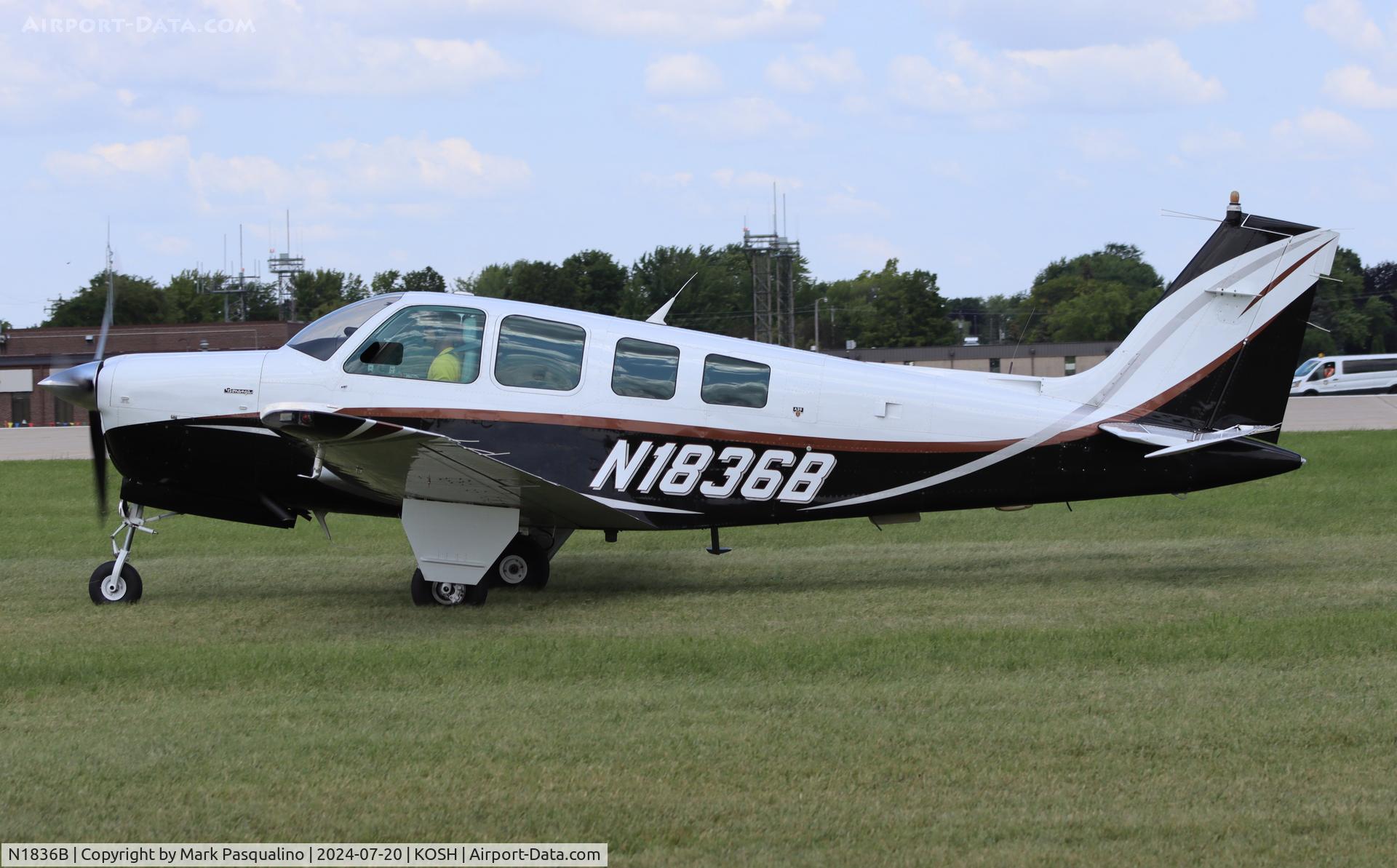 N1836B, 1985 Beech A36 Bonanza 36 C/N E-2270, Beech A36
