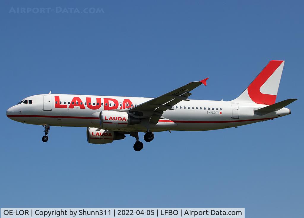 OE-LOR, 2007 Airbus A320-214 C/N 3206, Landing rwy 32L