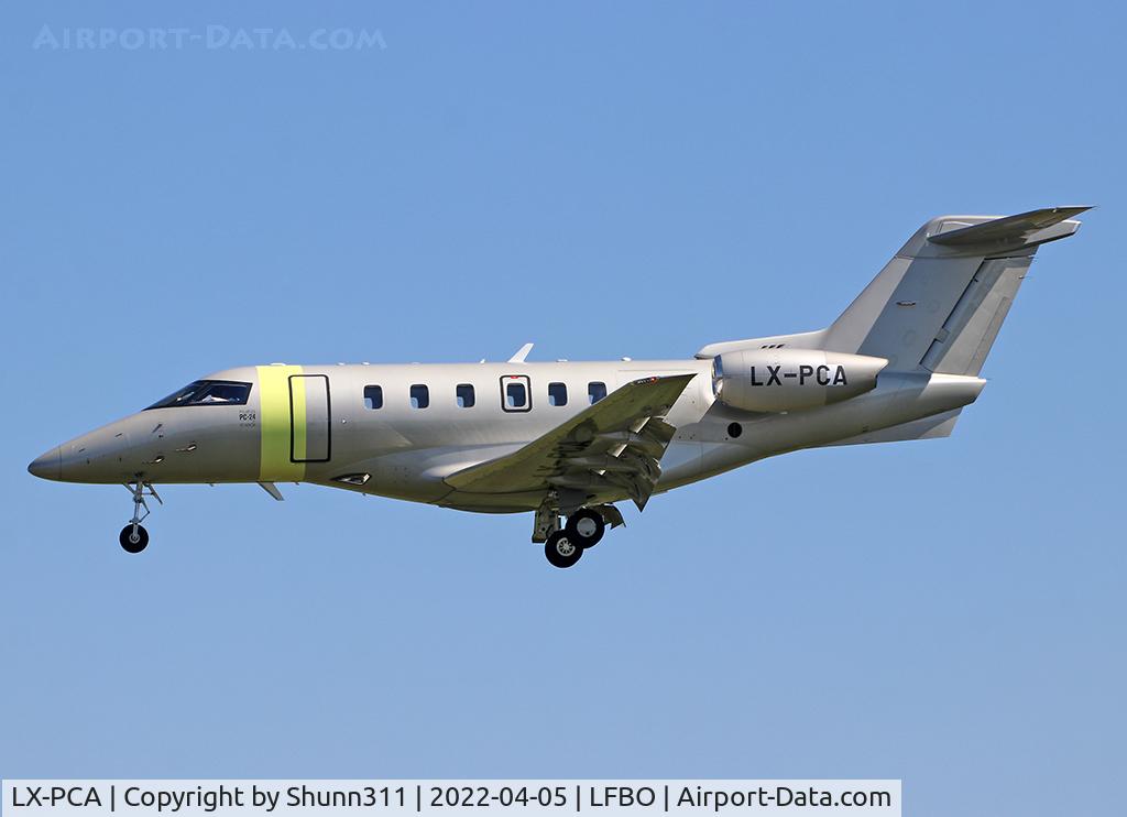 LX-PCA, 2018 Pilatus PC-24 C/N 111, Landing rwy 32L