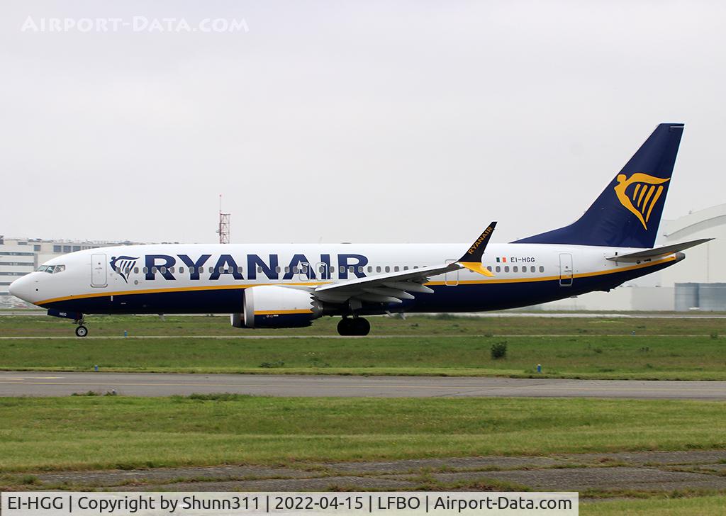 EI-HGG, 2020 Boeing 737-8-200 MAX C/N 62316, Taxiing holding point rwy 32R for departure...