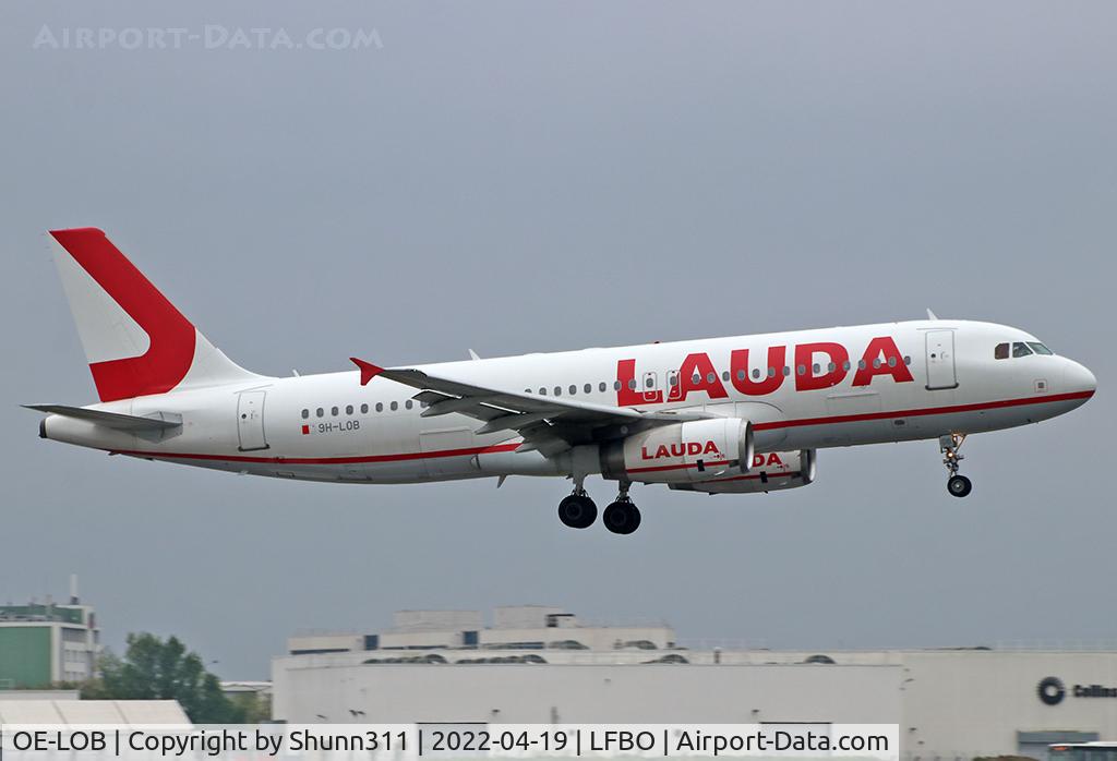 OE-LOB, 2006 Airbus A320-232 C/N 2928, Landing rwy 32R