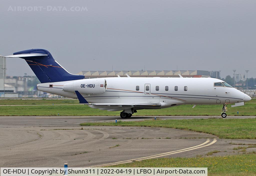 OE-HDU, 2006 Bombardier Challenger 300 (BD-100-1A10) C/N 20094, Taxiing to the General Aviation area...